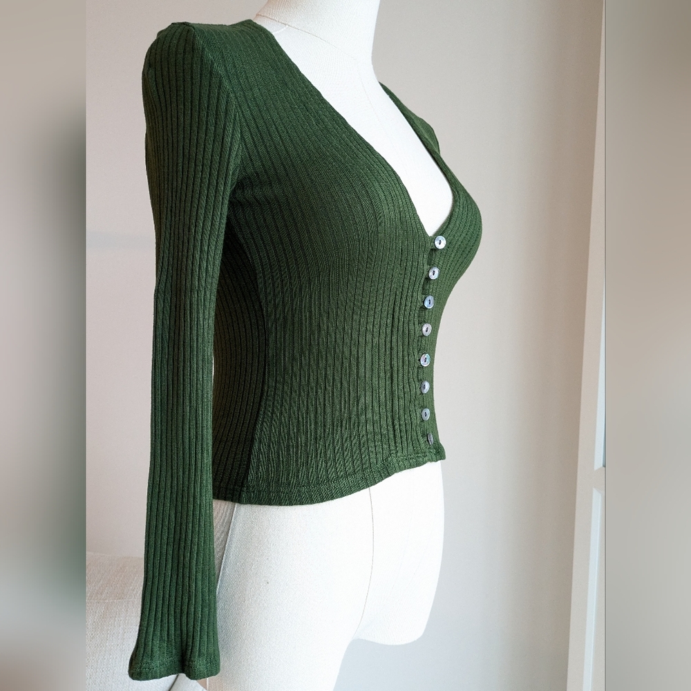 Reformation Ribbed Top - Picture 2 of 8